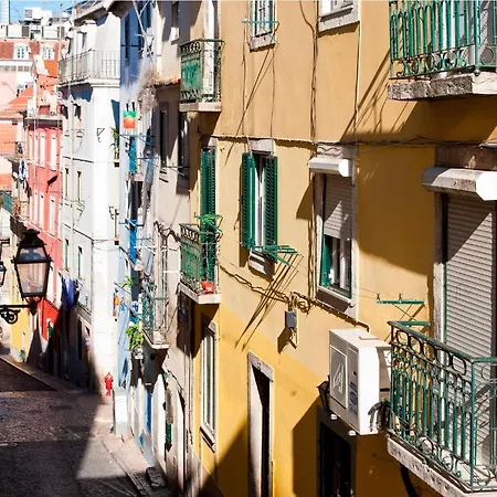 Central Apart In Vibrant Bairro Alto Lisbon Exterior photo